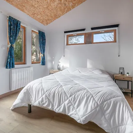 بيت للعطل Maison Avec Dependance Pour 11 A 800m De La