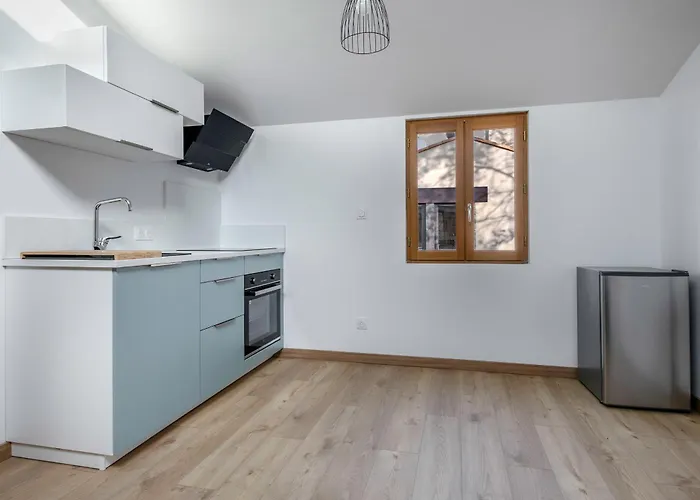 Maison Avec Dependance Pour 11 A 800m De La Prázdninový dům *