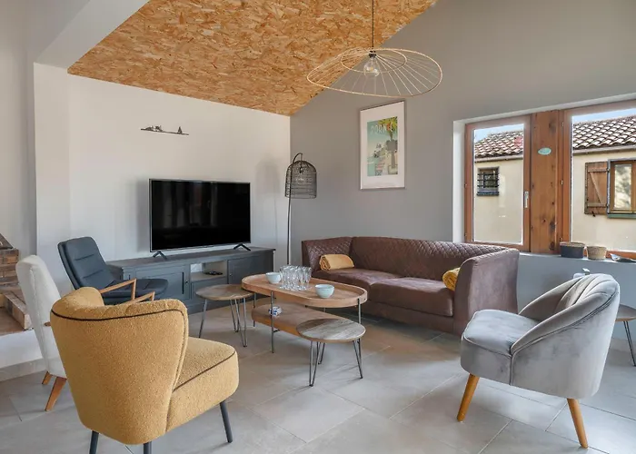 Maison Avec Dependance Pour 11 A 800m De La Prázdninový dům *