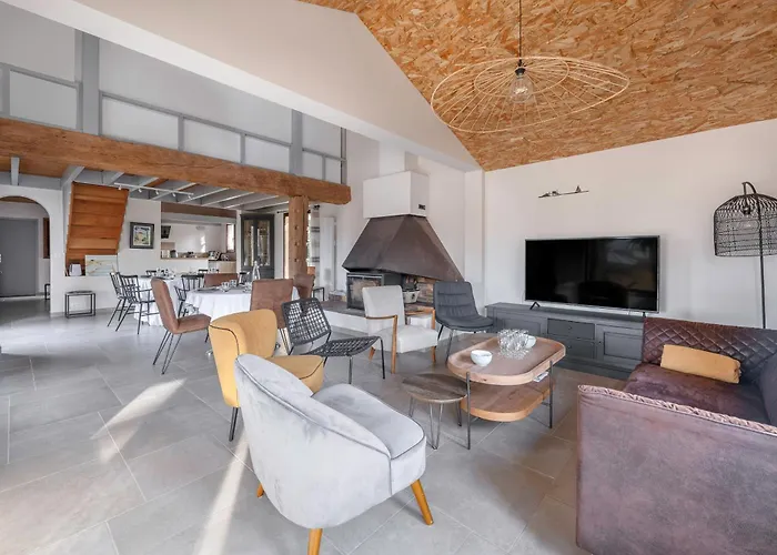 Maison Avec Dependance Pour 11 A 800m De La Prázdninový dům *